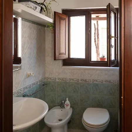 Chili House سينيسكولا